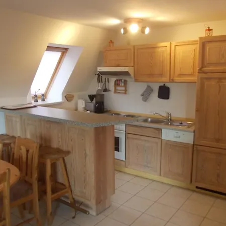 Holiday home Finnhaeuser Am Vogelpark - Haus Brizi